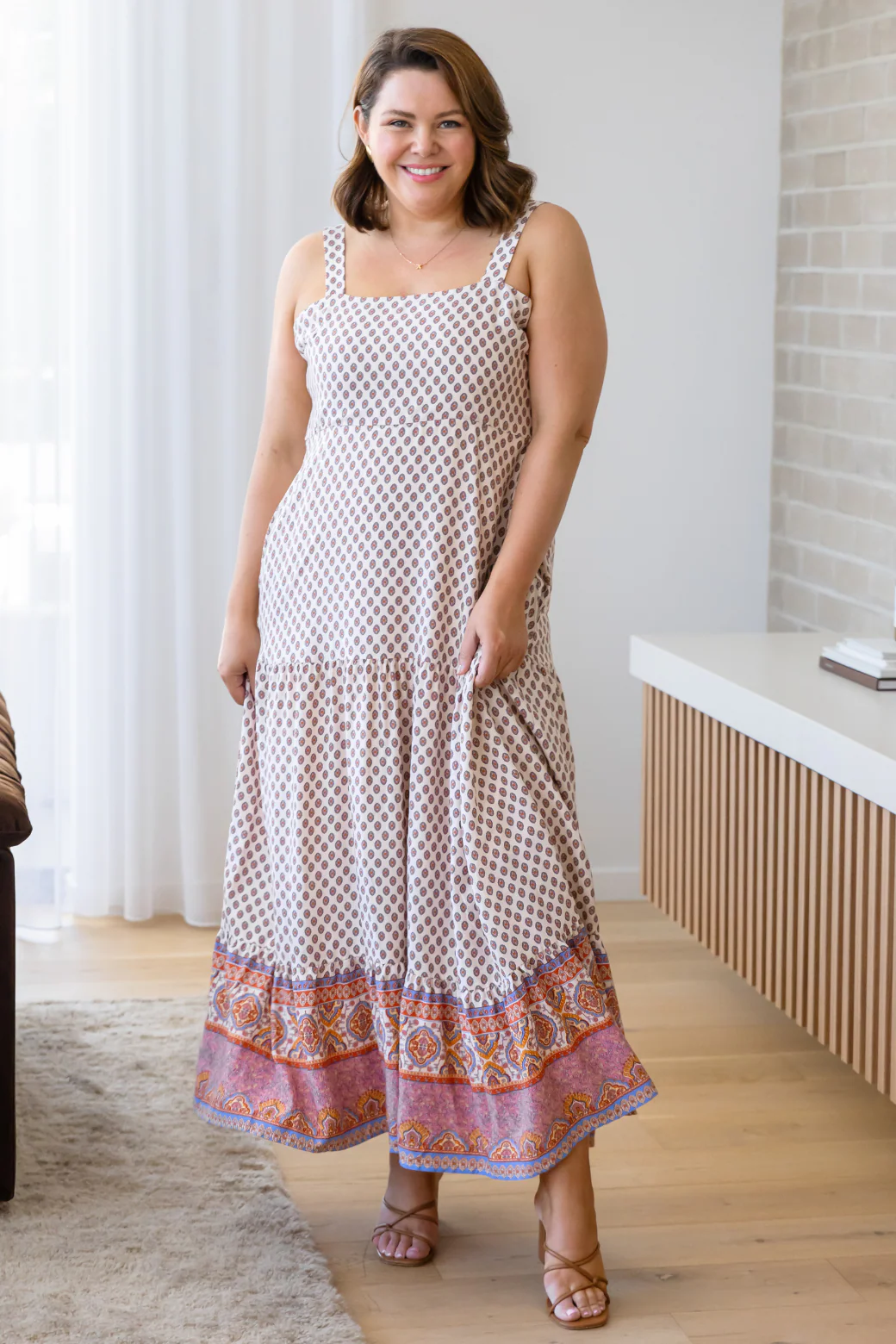 Final Sale | Amber Maxi Dress Lily Print Natural - Image 4