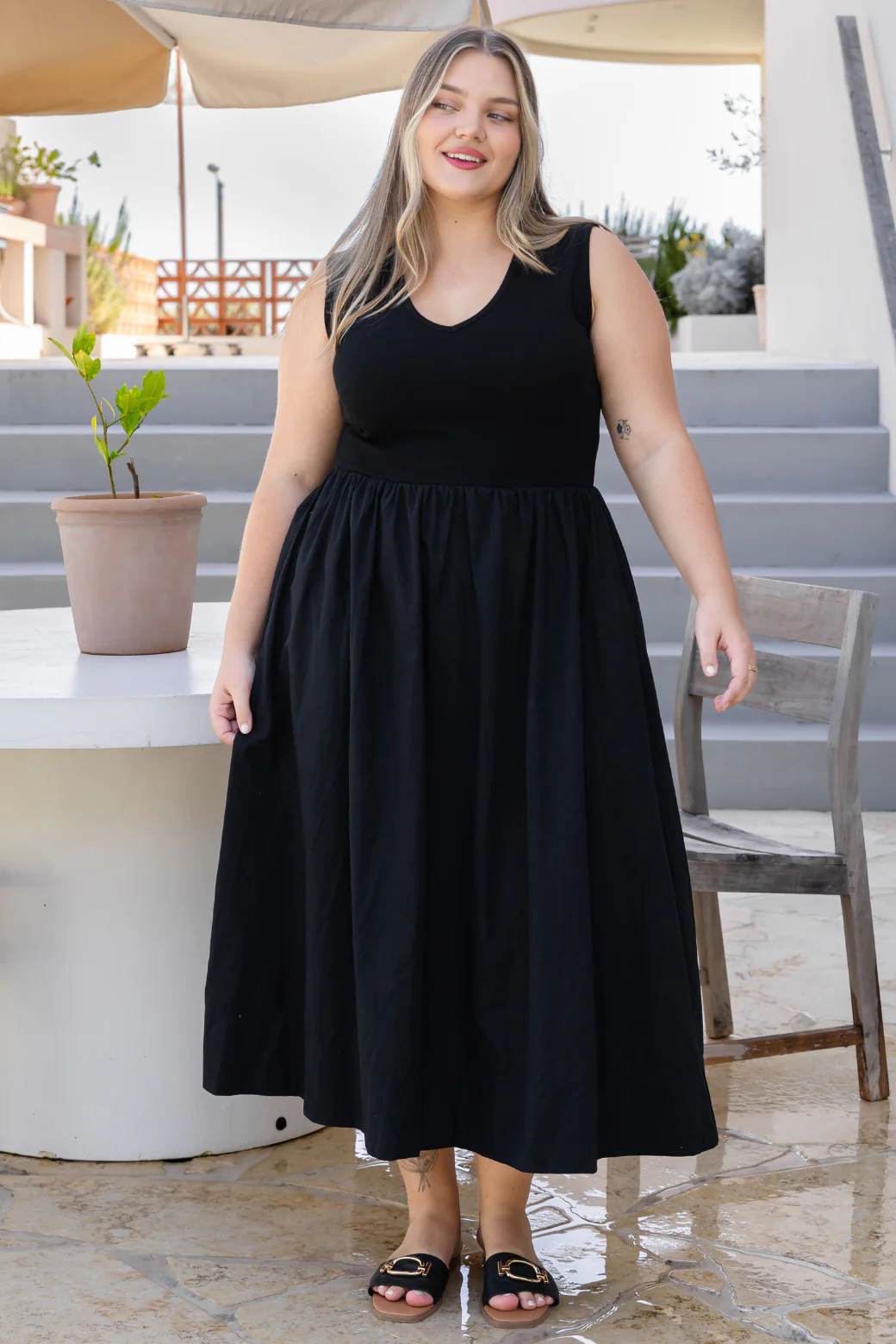 Aria Vneck Midi Dress - Image 5