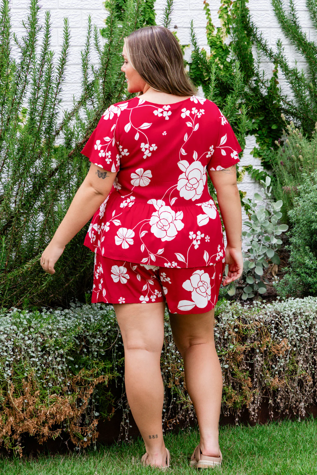 Dahlia Shorts Miley Print Red - Image 9