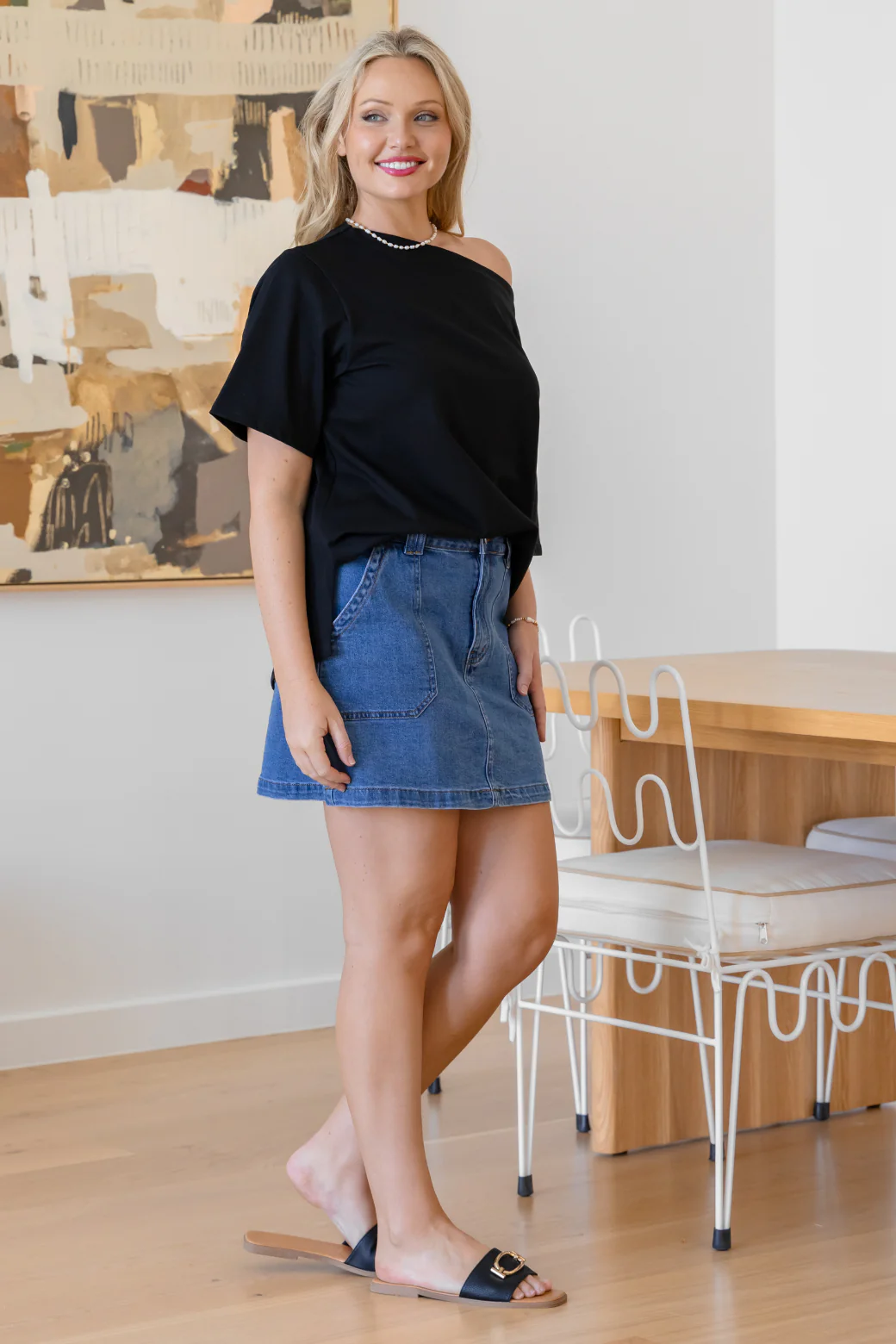 Hayley Tshirt Black - Image 9