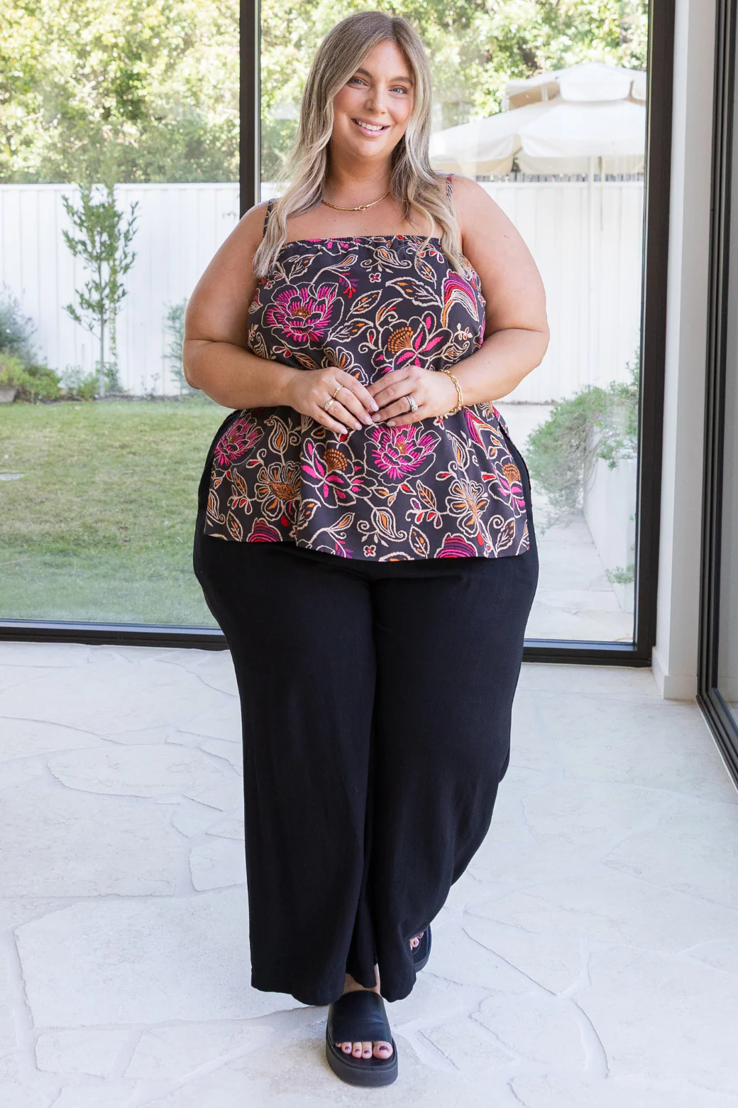 Final Sale | Jimmy Top Rosetta Print Black - Image 5