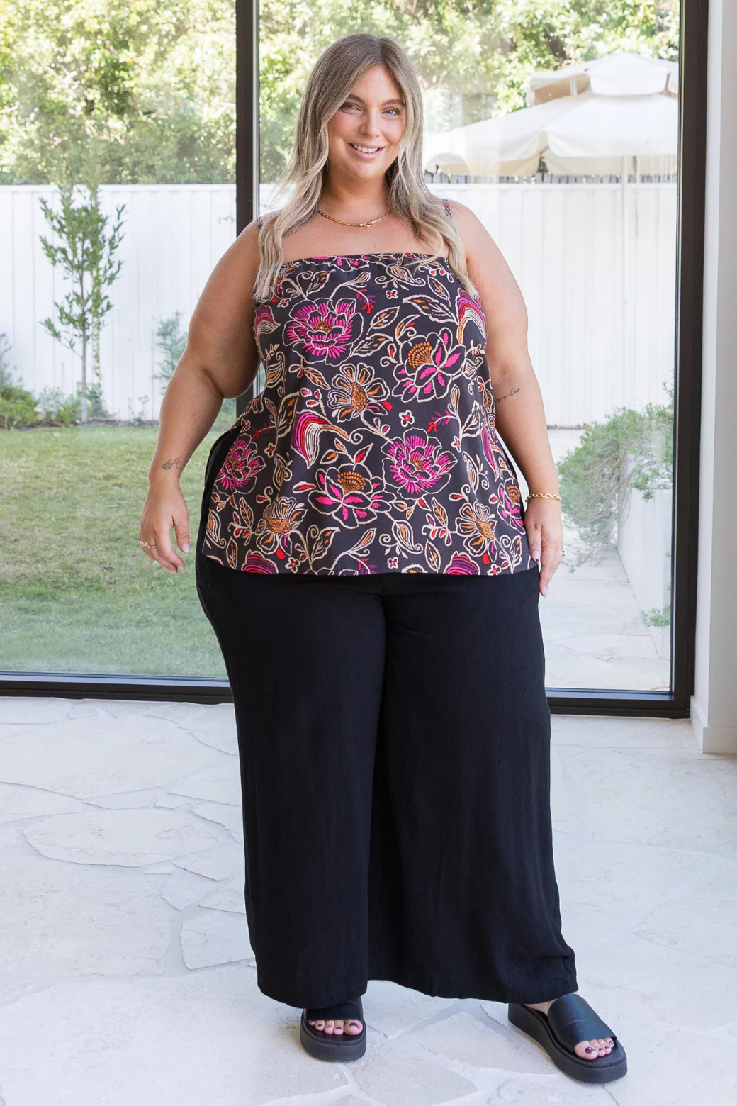 Final Sale | Jimmy Top Rosetta Print Black - Image 9