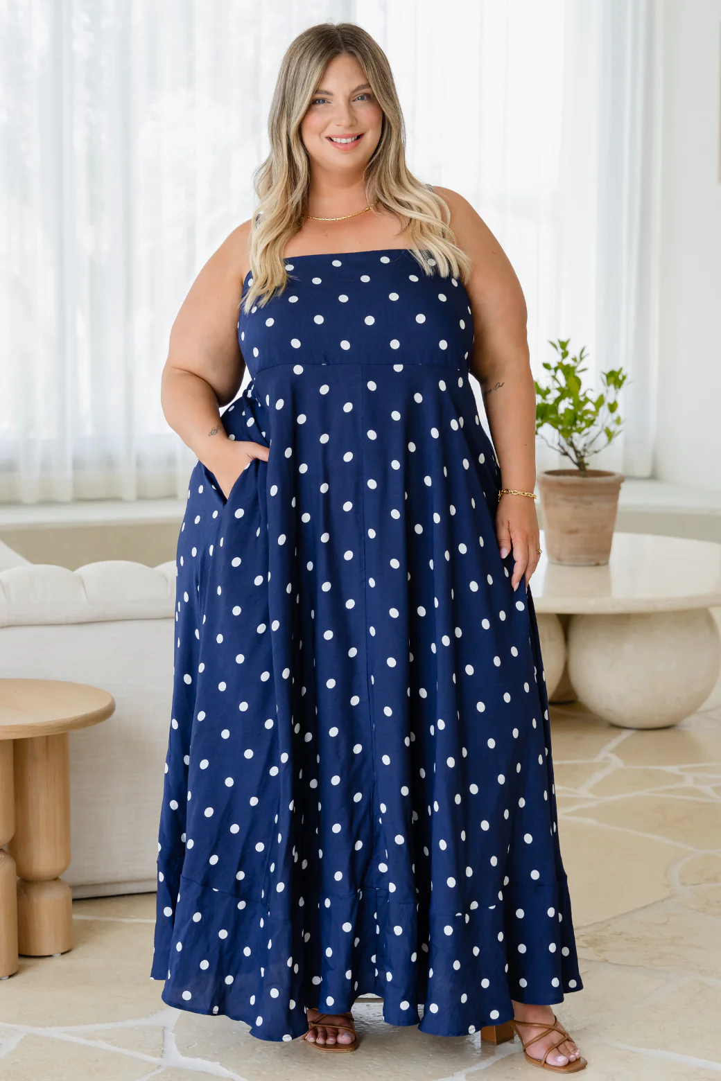 Xanthe Maxi Dress Navy Spot - Image 2