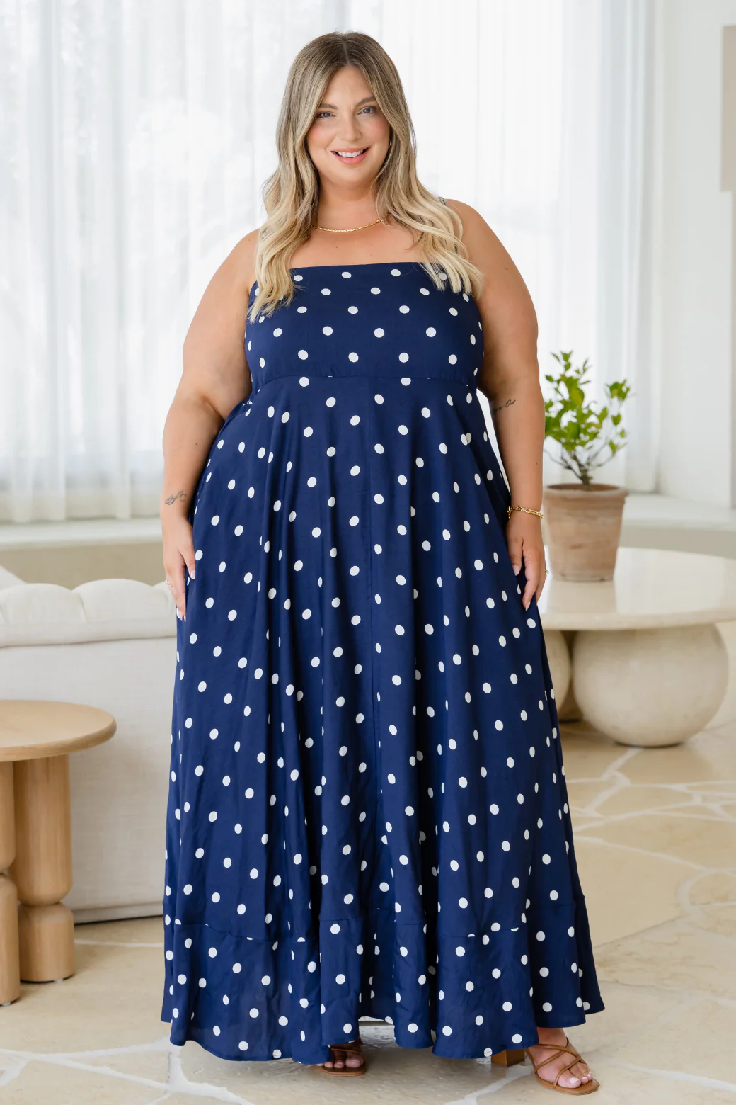Xanthe Maxi Dress Navy Spot - Image 3